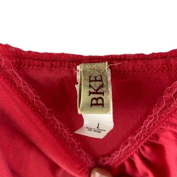 Bright Pink BKE Cami with Lace - Picture 4 of 4